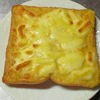 マスマヨチーズトースト